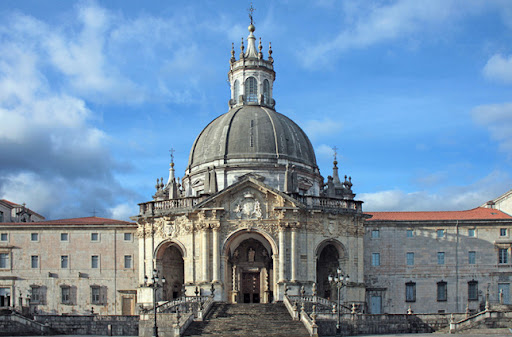 azpetia